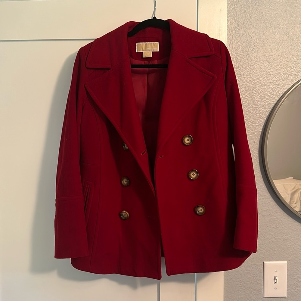 Michael Kors women’s peacoat red size 6